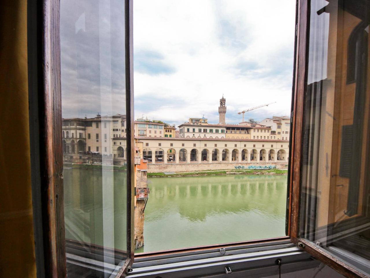 Ponte Vecchio Unique 1