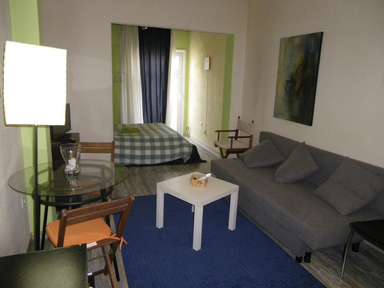 Mini Suite Neighboring the Center