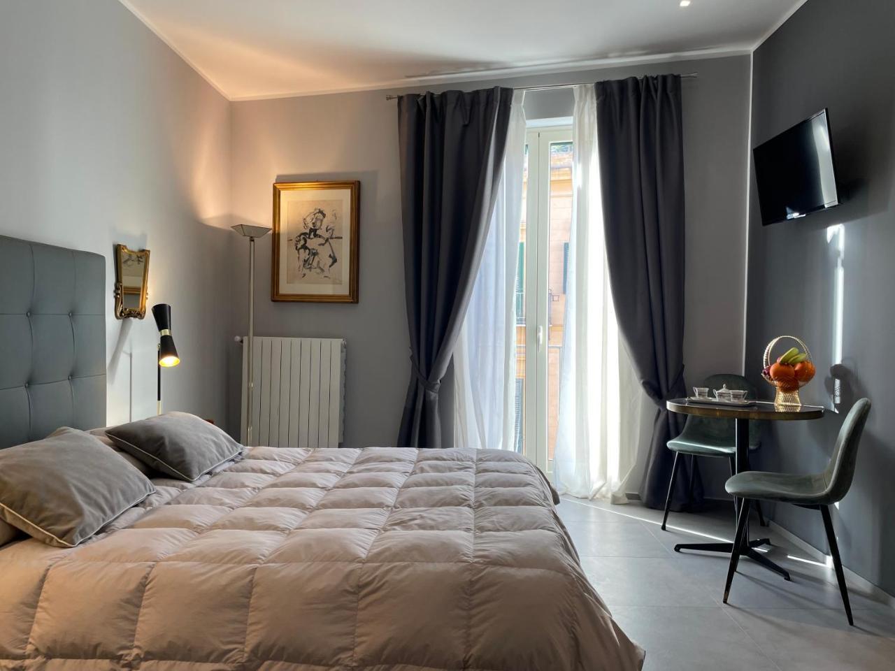 Dimora San Gregorio Luxury Rooms 1