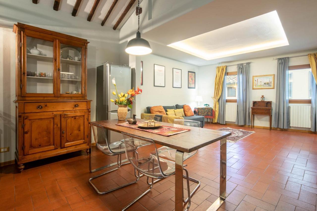 Borgo la Croce Apartment 1