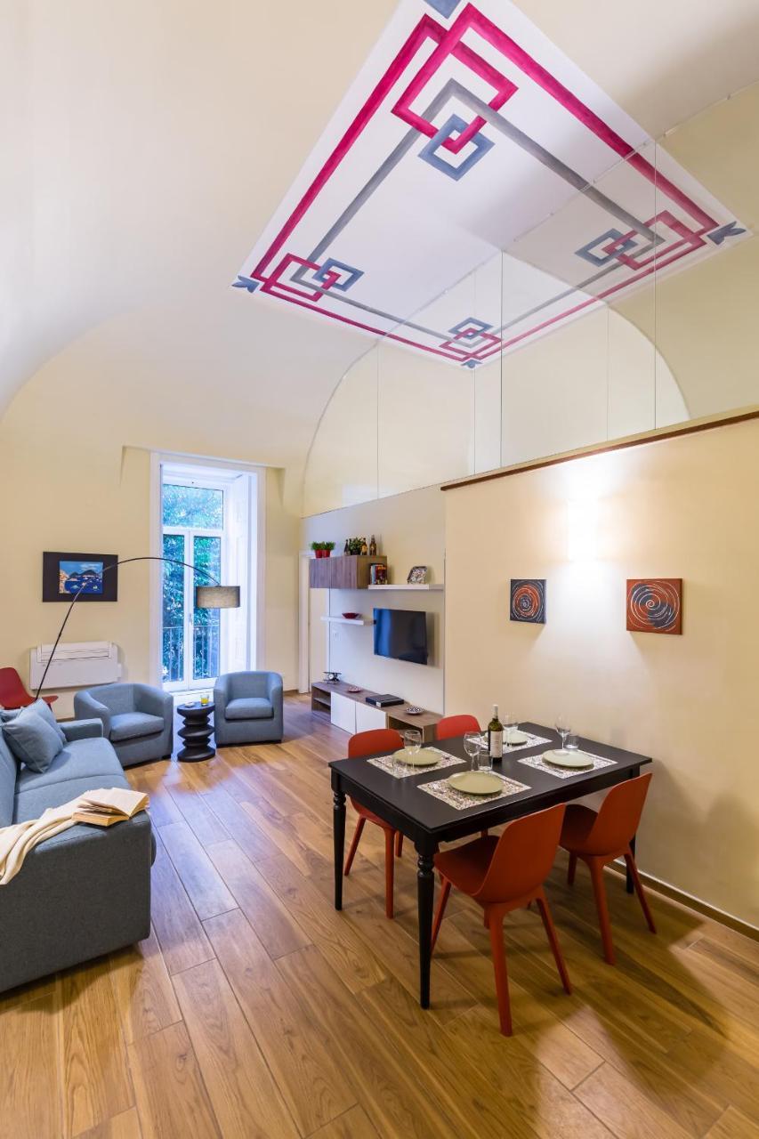 Apartment in the Heart of Nightlife by Wonderful Italy 1