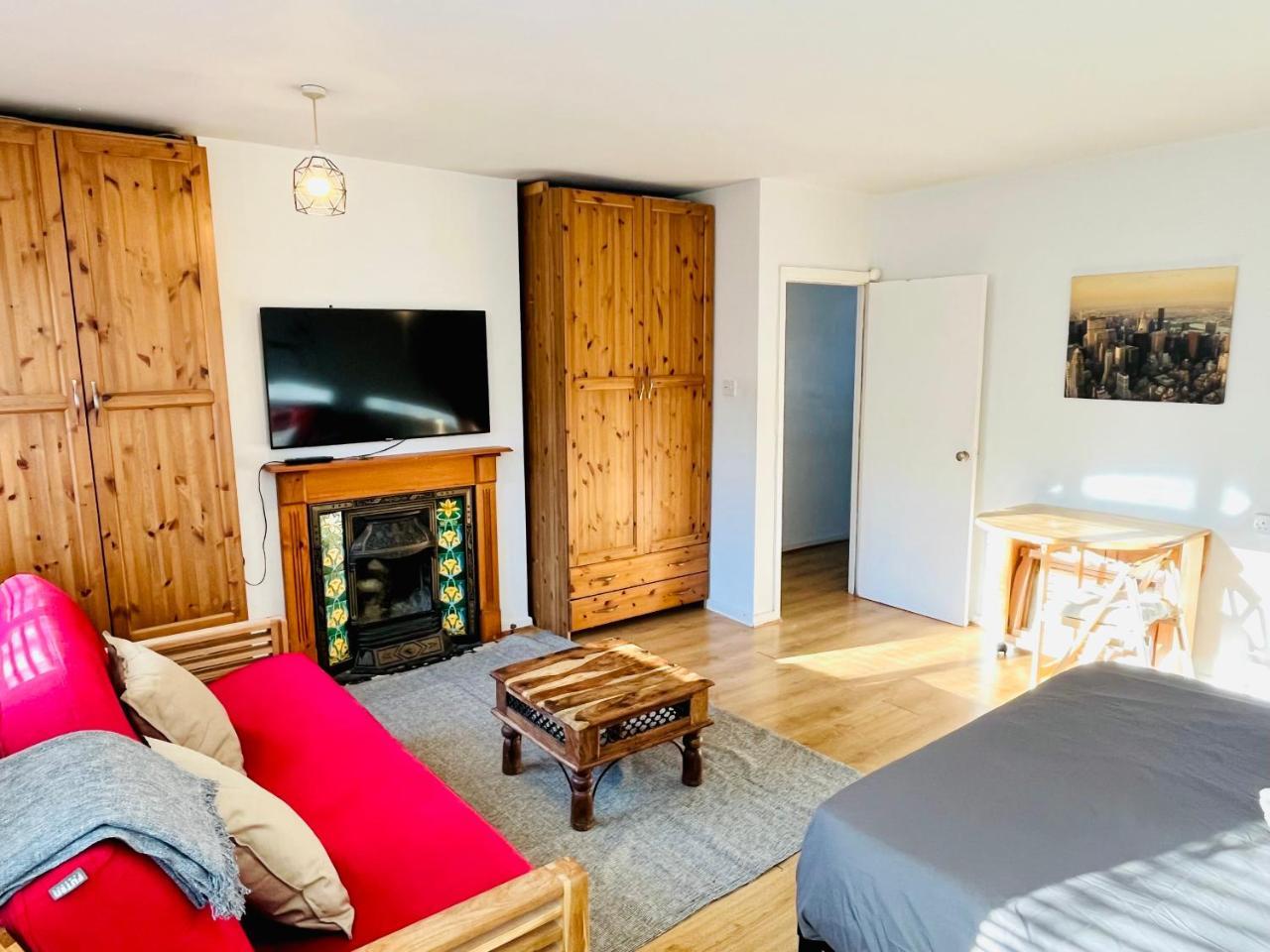 Camden Studio by Dc London Rooms 1