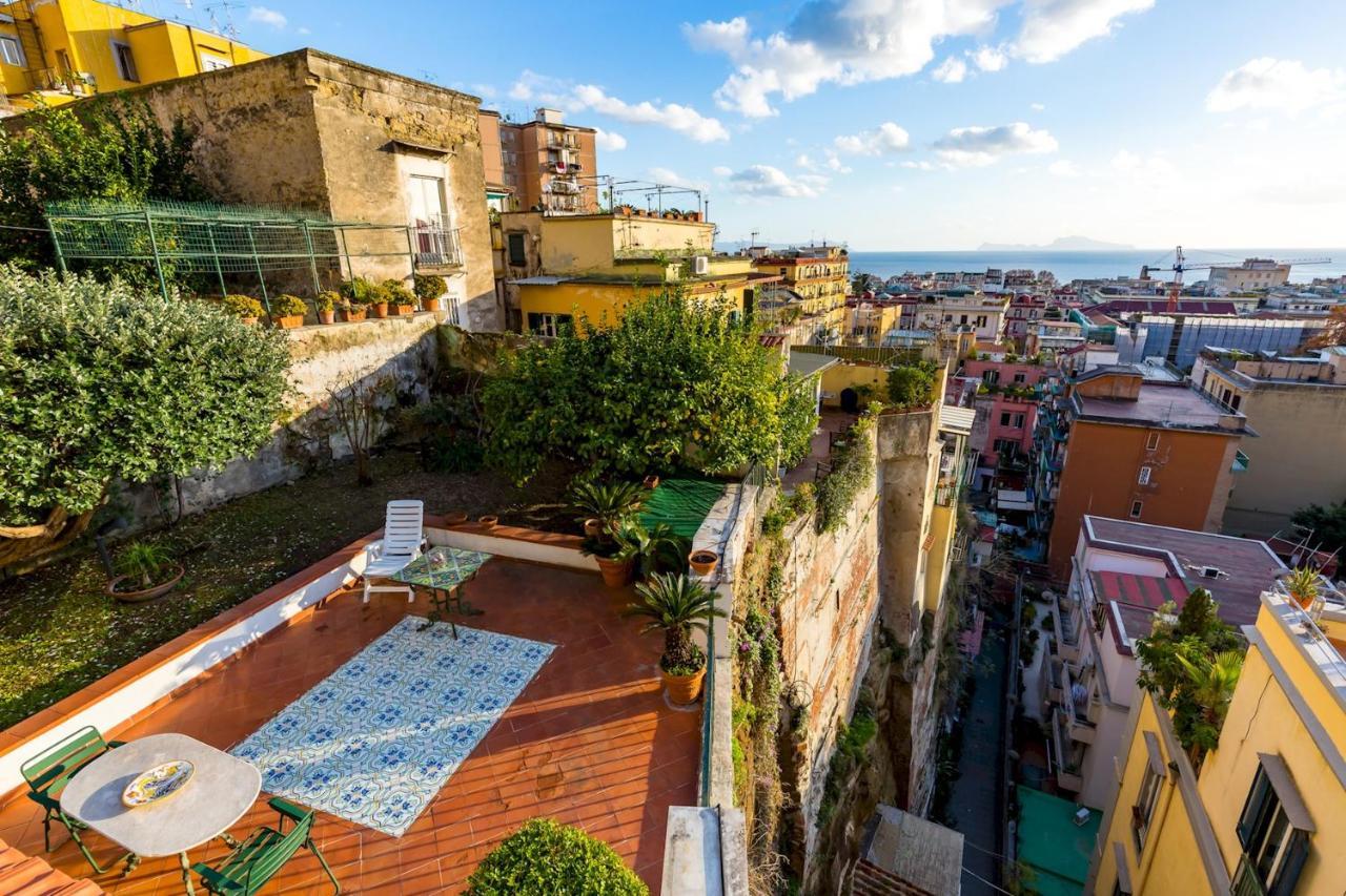 Villa Paola - Hidden Panoramic Garden And Terraces by Napoliapartments
