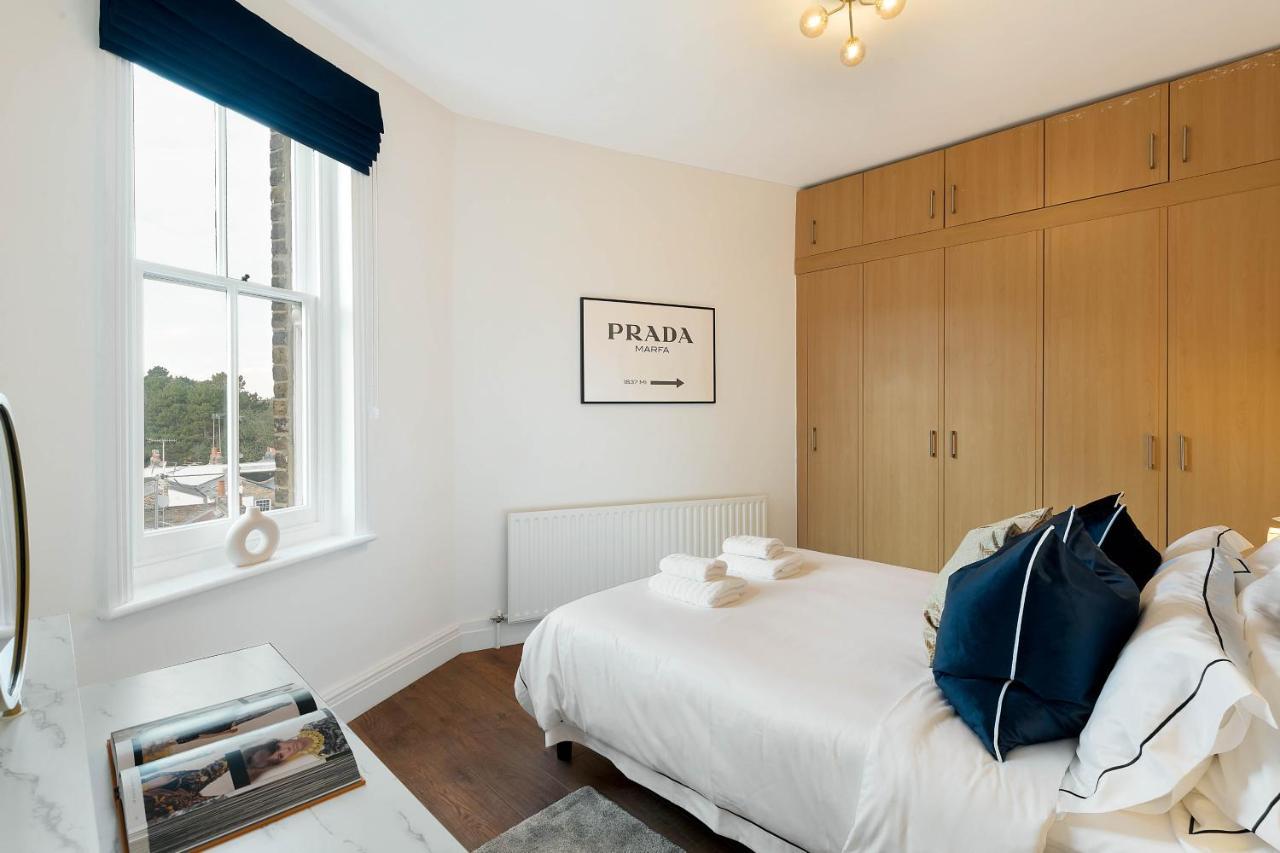 Luxury Chelsea Apartment 1