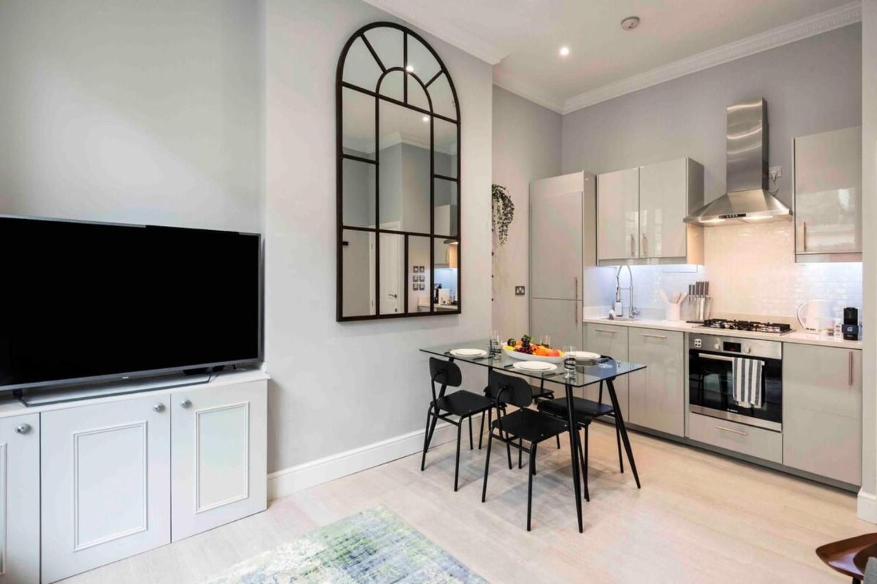 Bright And Modern Bayswater Apartment 2