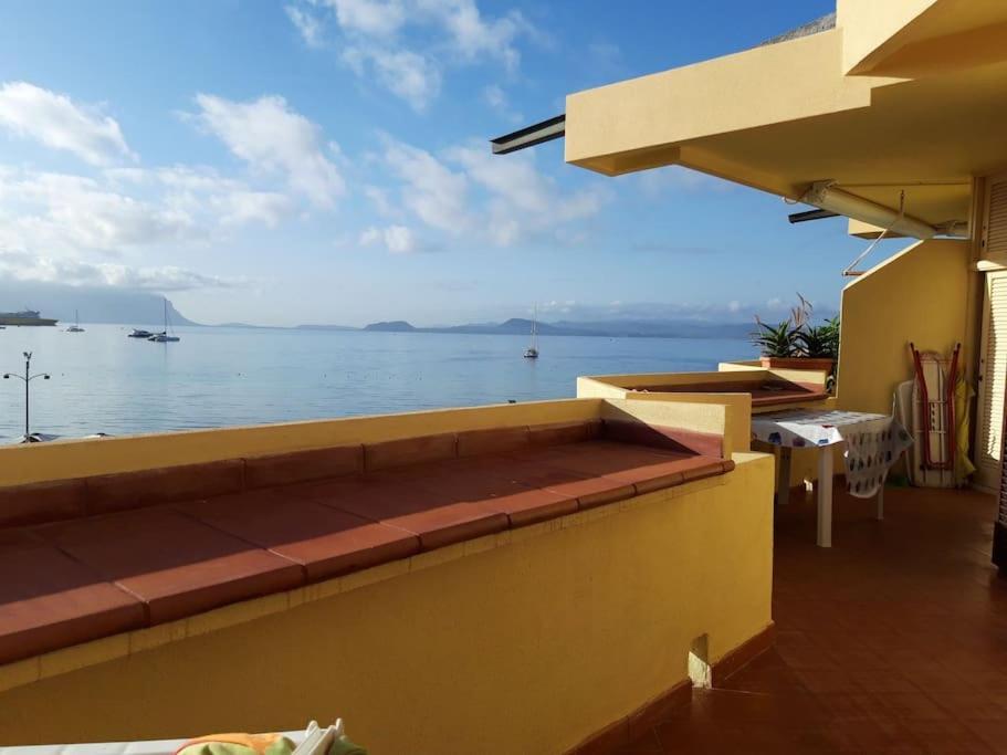 Appartamento Sul Mare 5 Posti Letto Iun Q8581