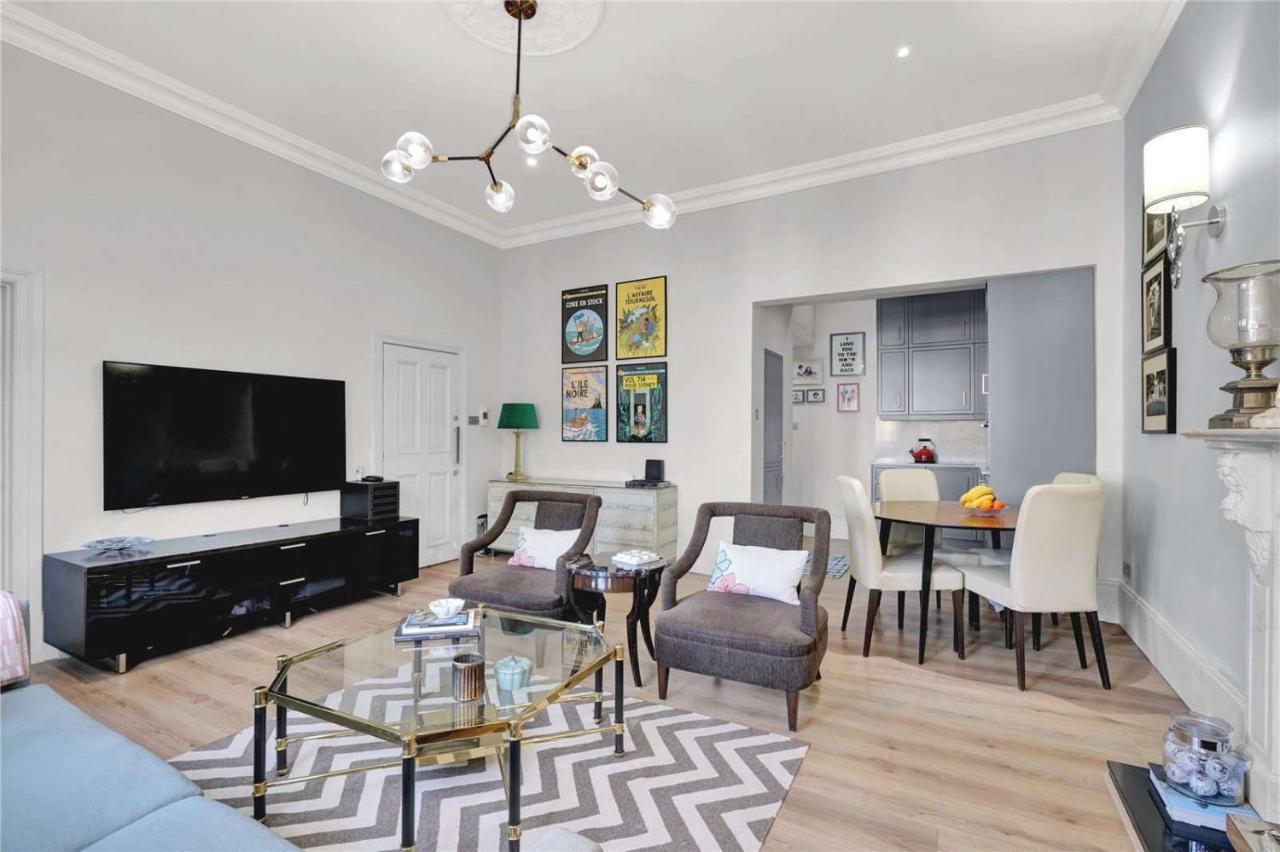 Luxury 3-Bed Apartment in Chelsea, Family Friendly, Balcony, Great Location