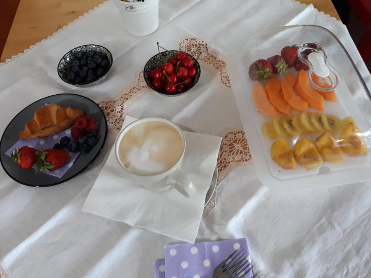 Bed & Breakfast Il Bolentino Varenna (Adults Only) 1