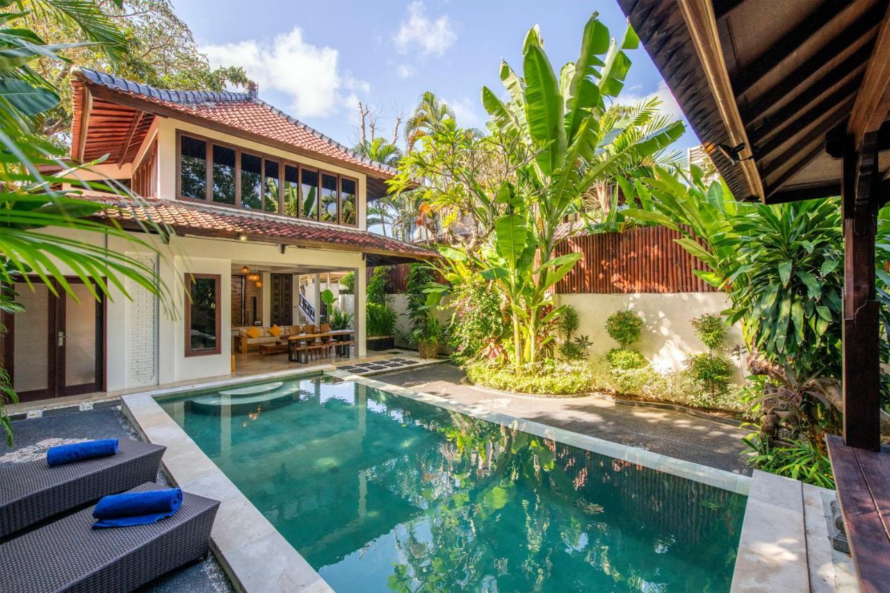 Villa Lunacasa, Modern Comfort in Balinese Style, 500m To Beach