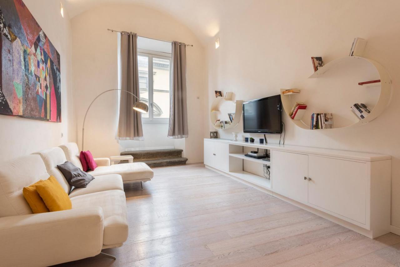 Le Grazie Luxury Apartment by Mmega