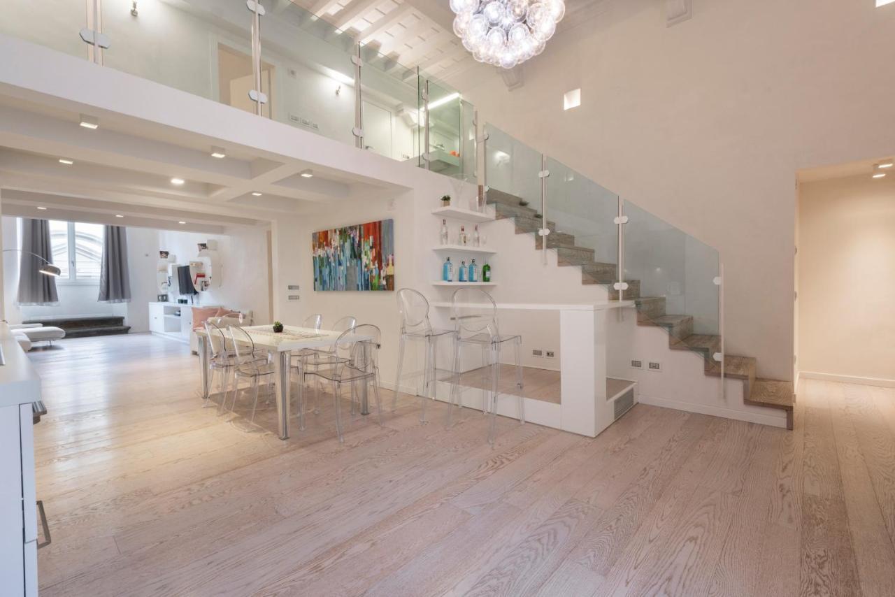 Le Grazie Luxury Apartment by Mmega 2
