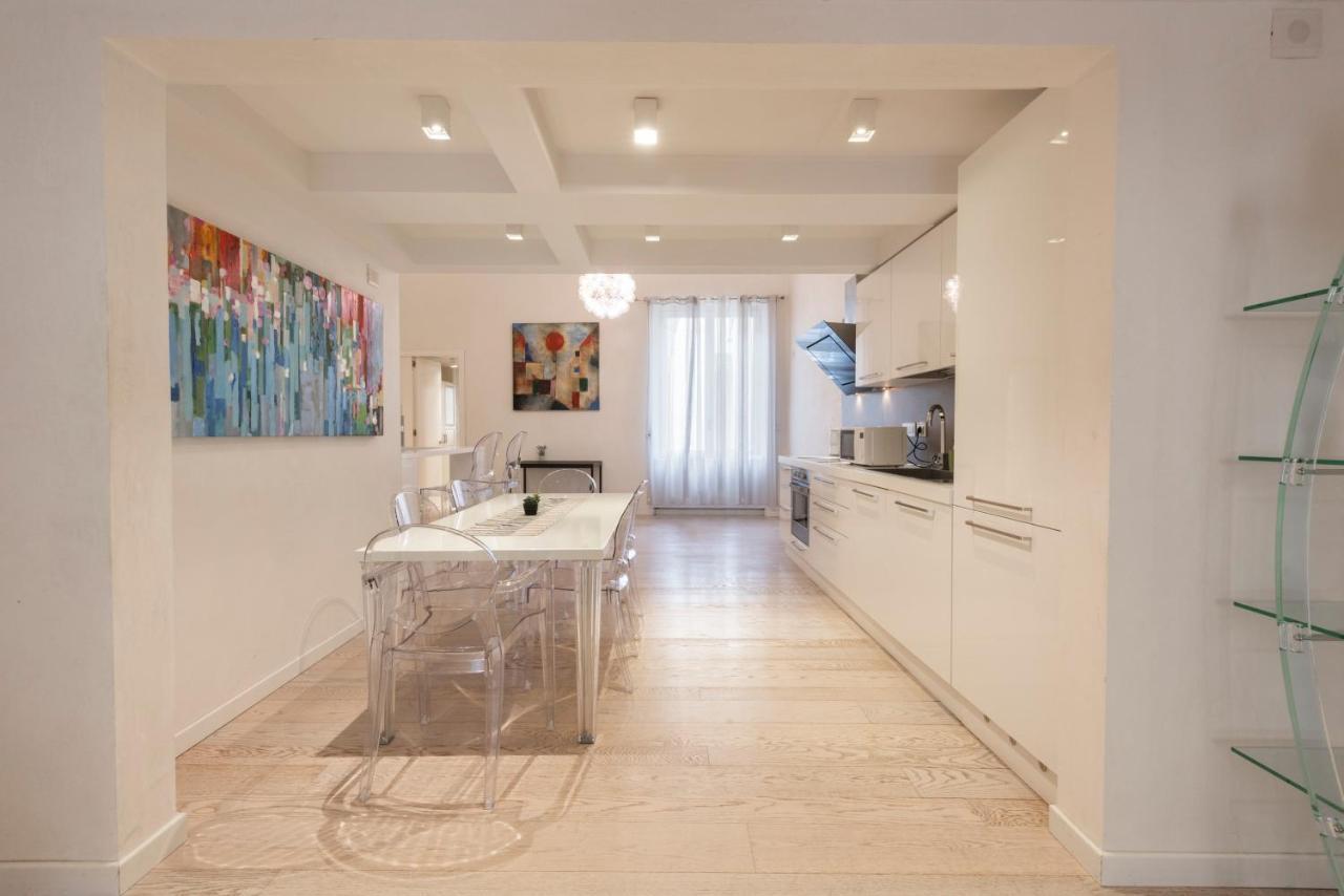 Le Grazie Luxury Apartment by Mmega 1