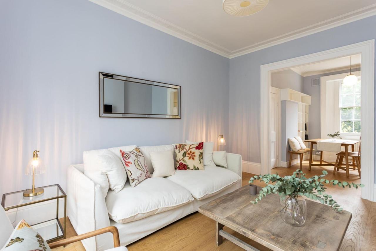Two Bed Notting Hill Gem 2