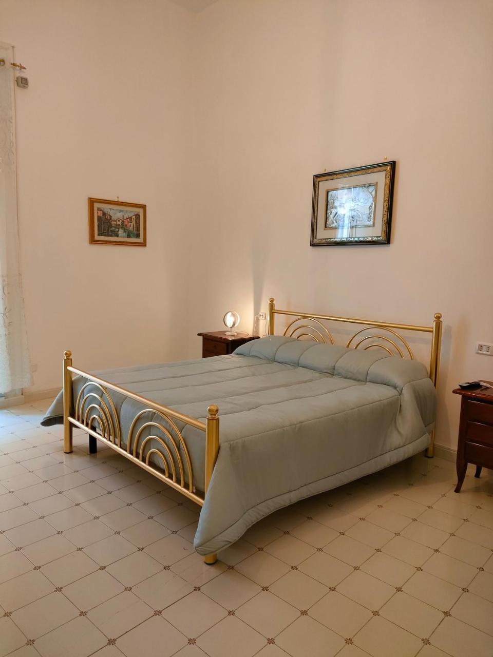 Cisterna's Rooms 1