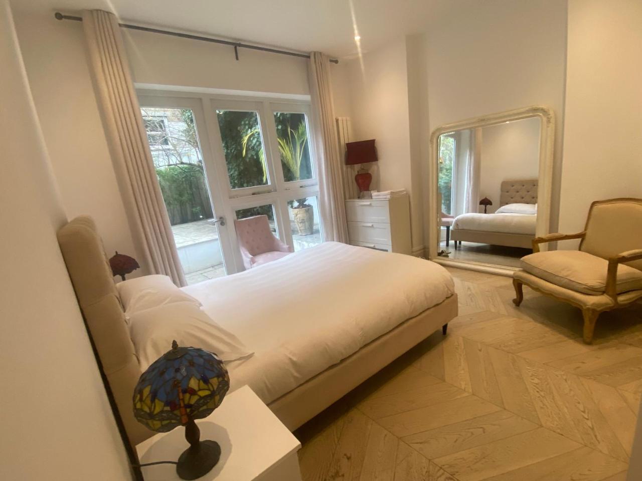 Kensington Garden Suite - 2 Bedrooms