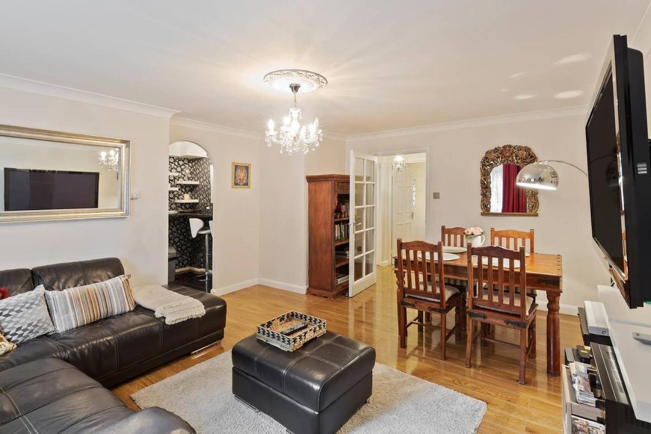 Beautiful And Cosy 2 Bedroom Flat