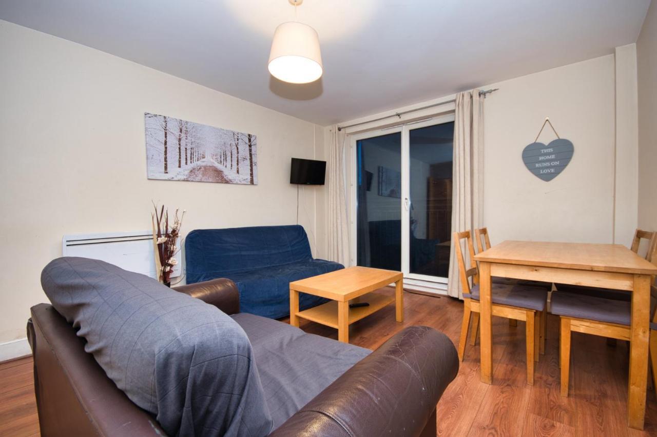 Bai Amazing 5 Sleeper Flat in London Zone 2 2