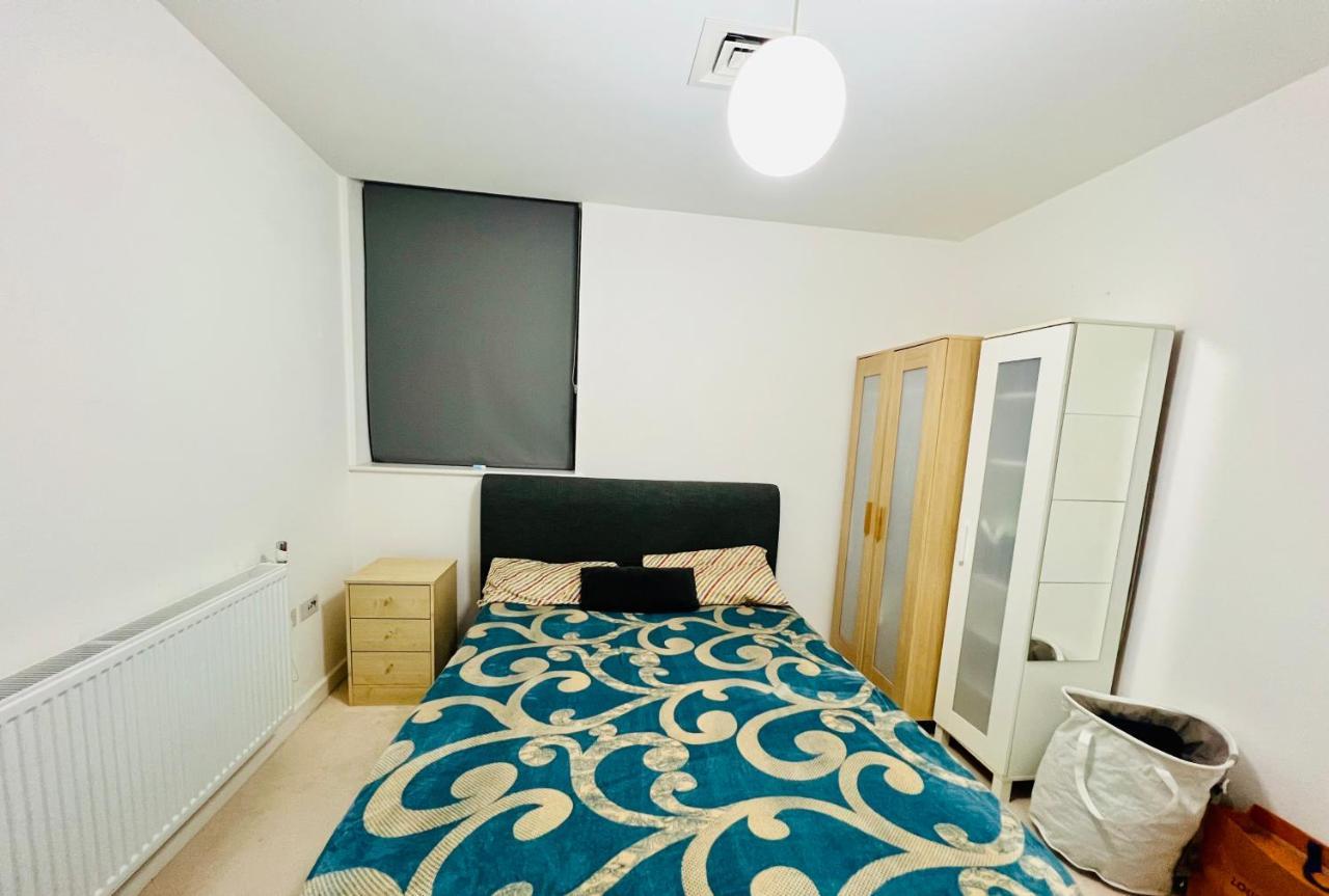 1 Bed Stunning Central London Apartment City Road 2