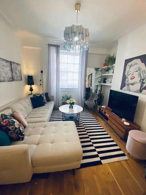 Gorgeous Chic Flat in Paddington, Central London 2