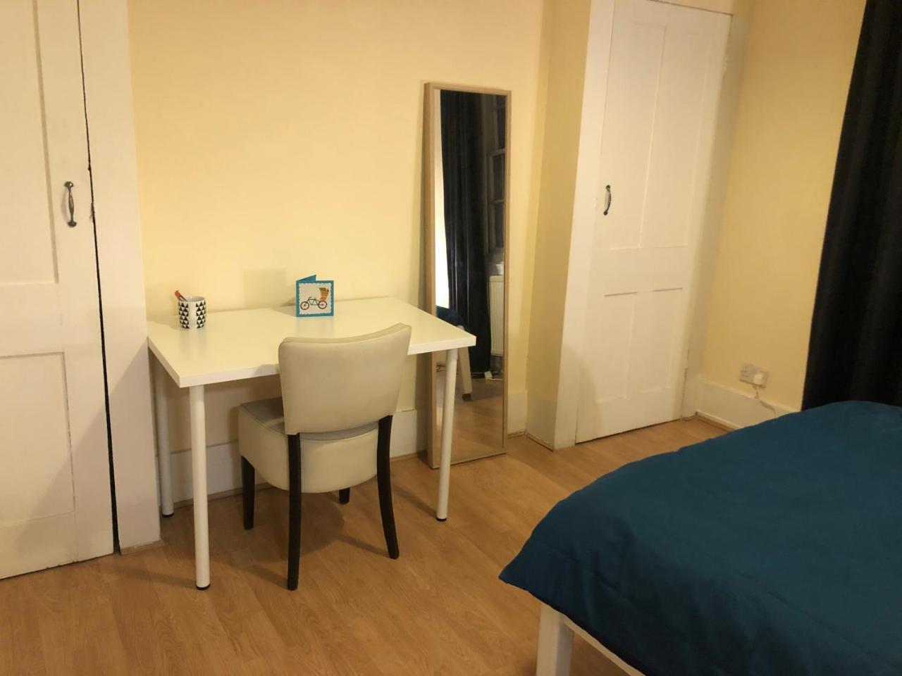 Private Room in Highgate London 2