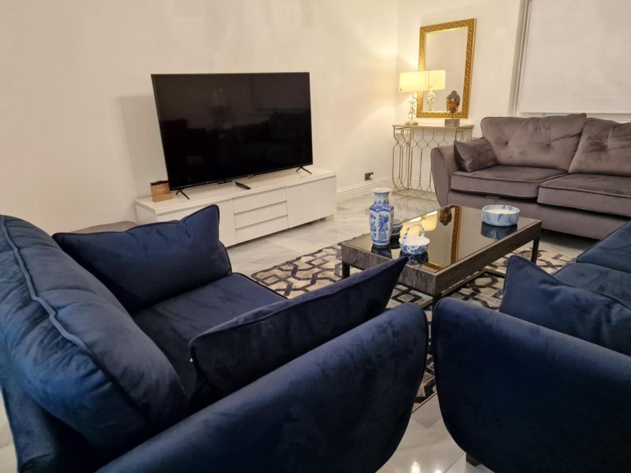Entire Apartment in Central London - Brand New