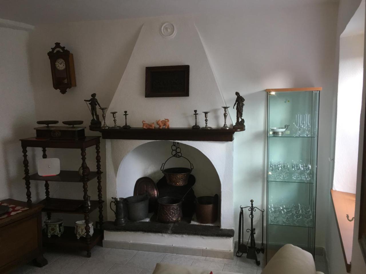 Bellano Casa Elena