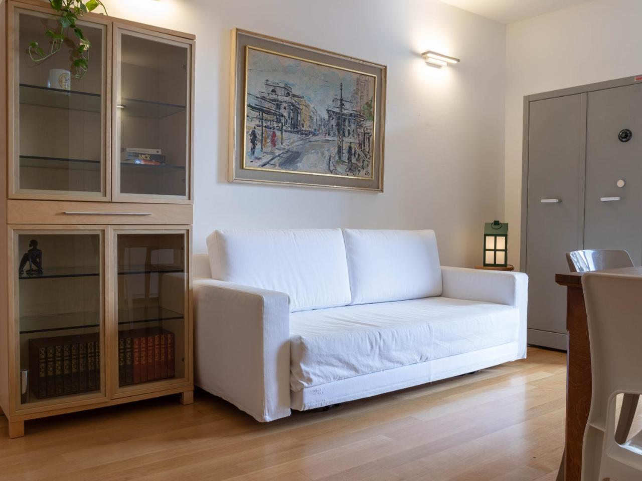 Mamma Ciccia Holiday Home - Italian Balcony 2