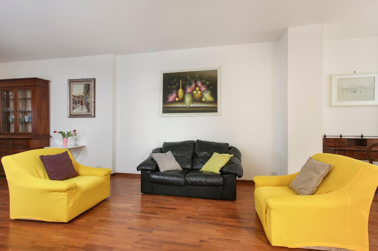 Florence Apartment-Hosted by Sweetstay