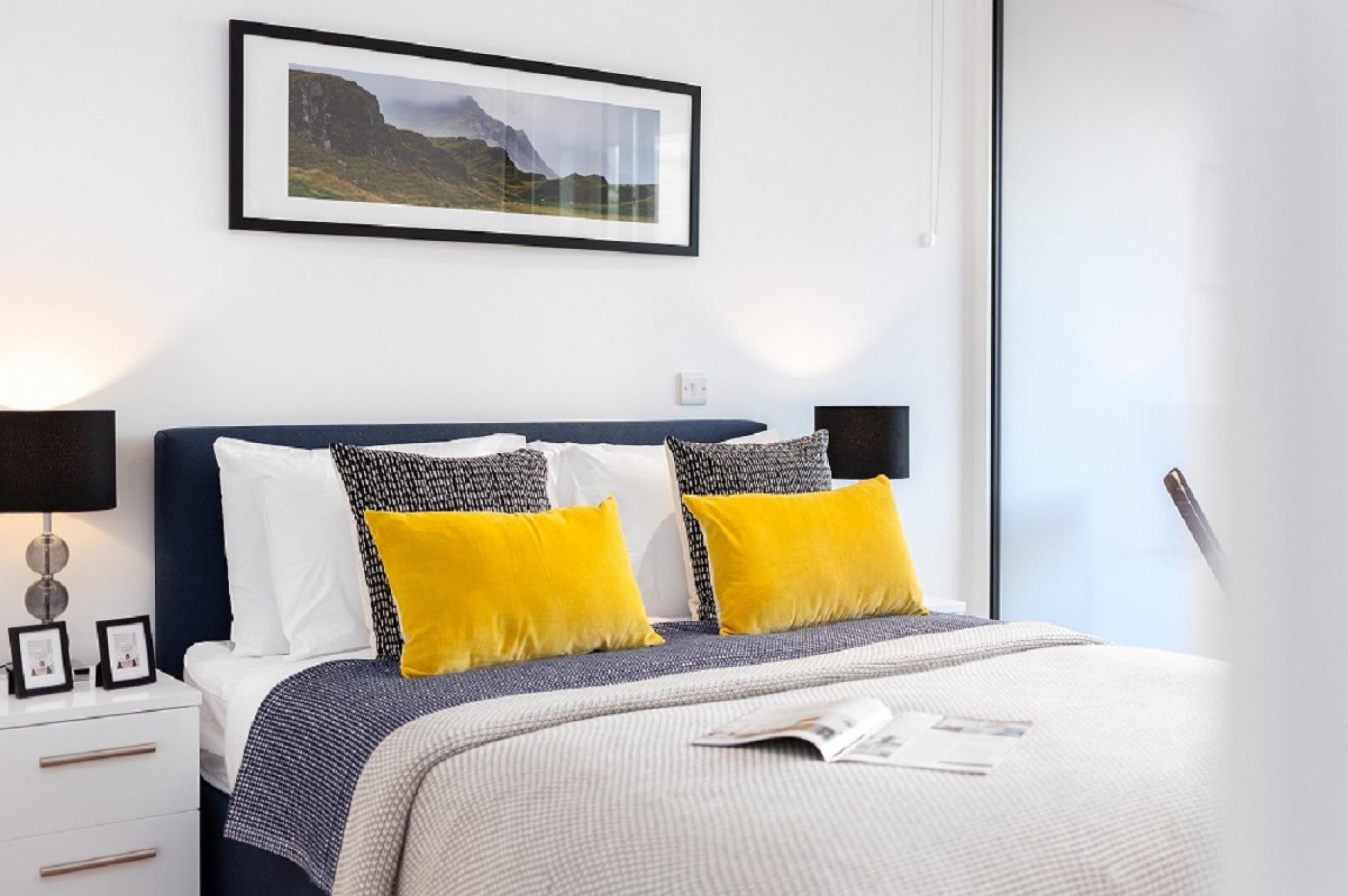Designed And Modern Two Bedroom Apartment 1