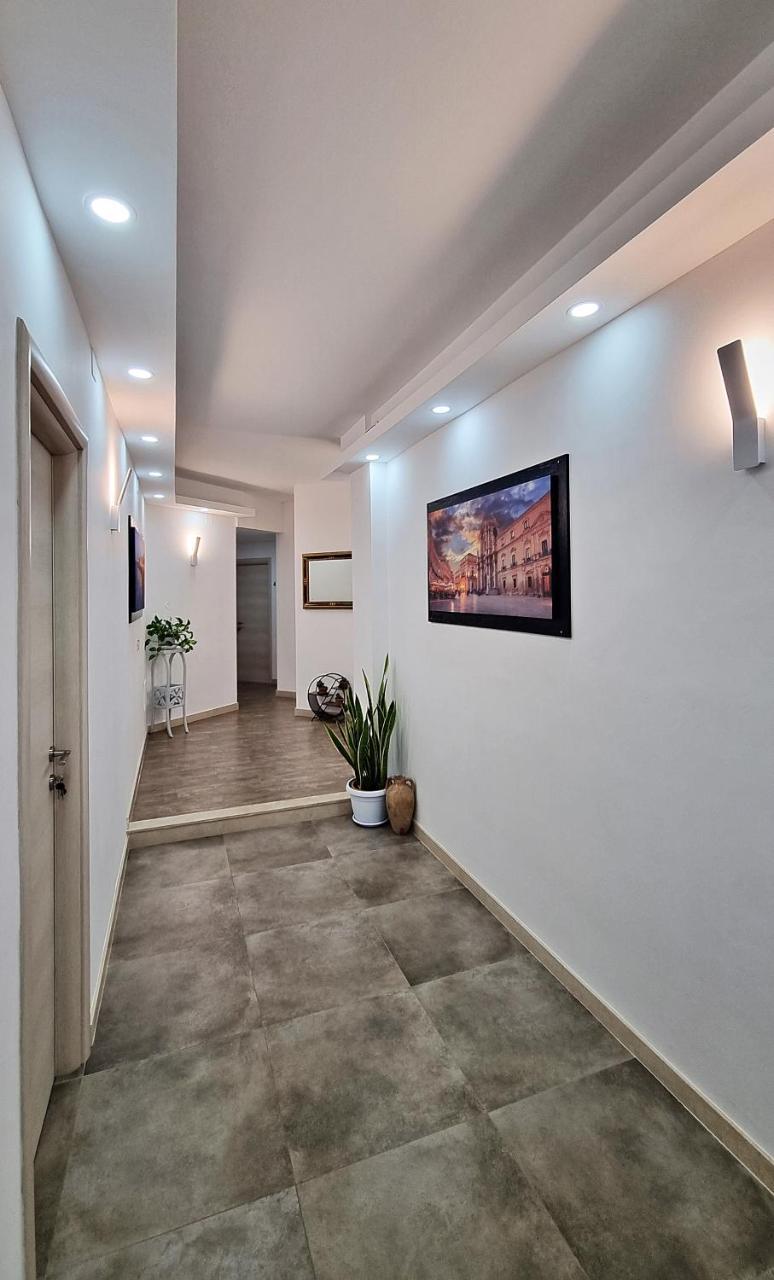 Meridian B&B 1