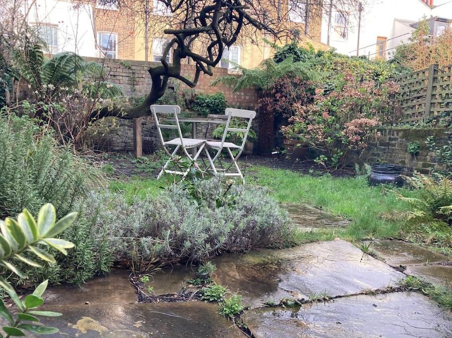 Garden Flat in Central London 1