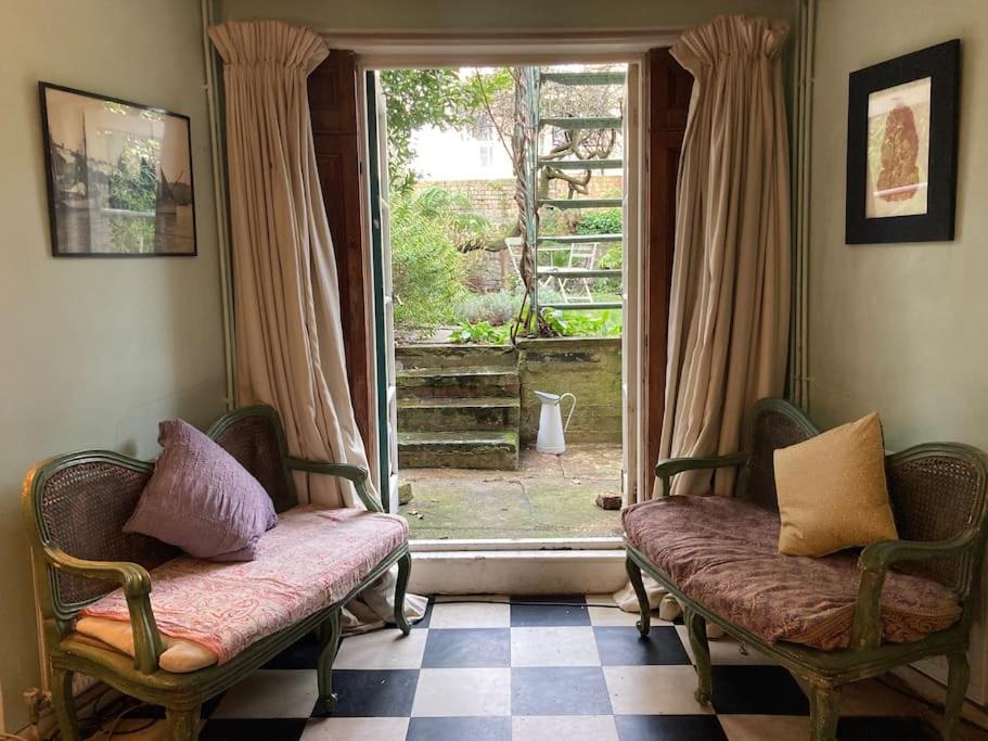 Garden Flat in Central London