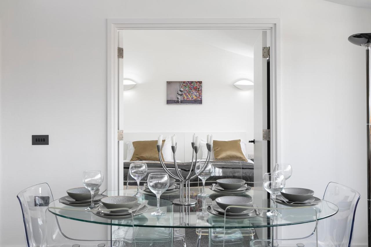*** Luxury Duplex Penthouse *** 1
