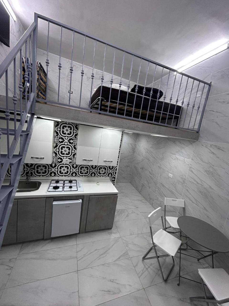 Mini House Vicoletto Pontenuovo 41