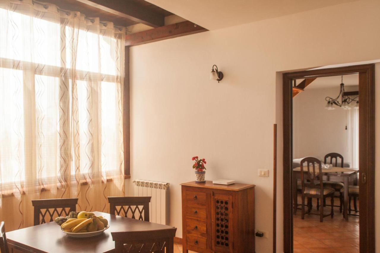 Mariaro Apartment