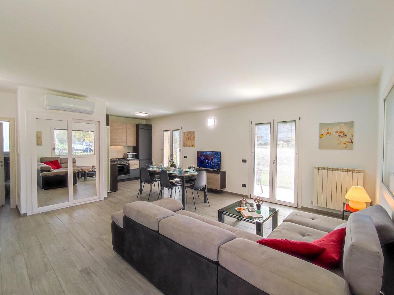 Apartment Casa Ulivo by Interhome