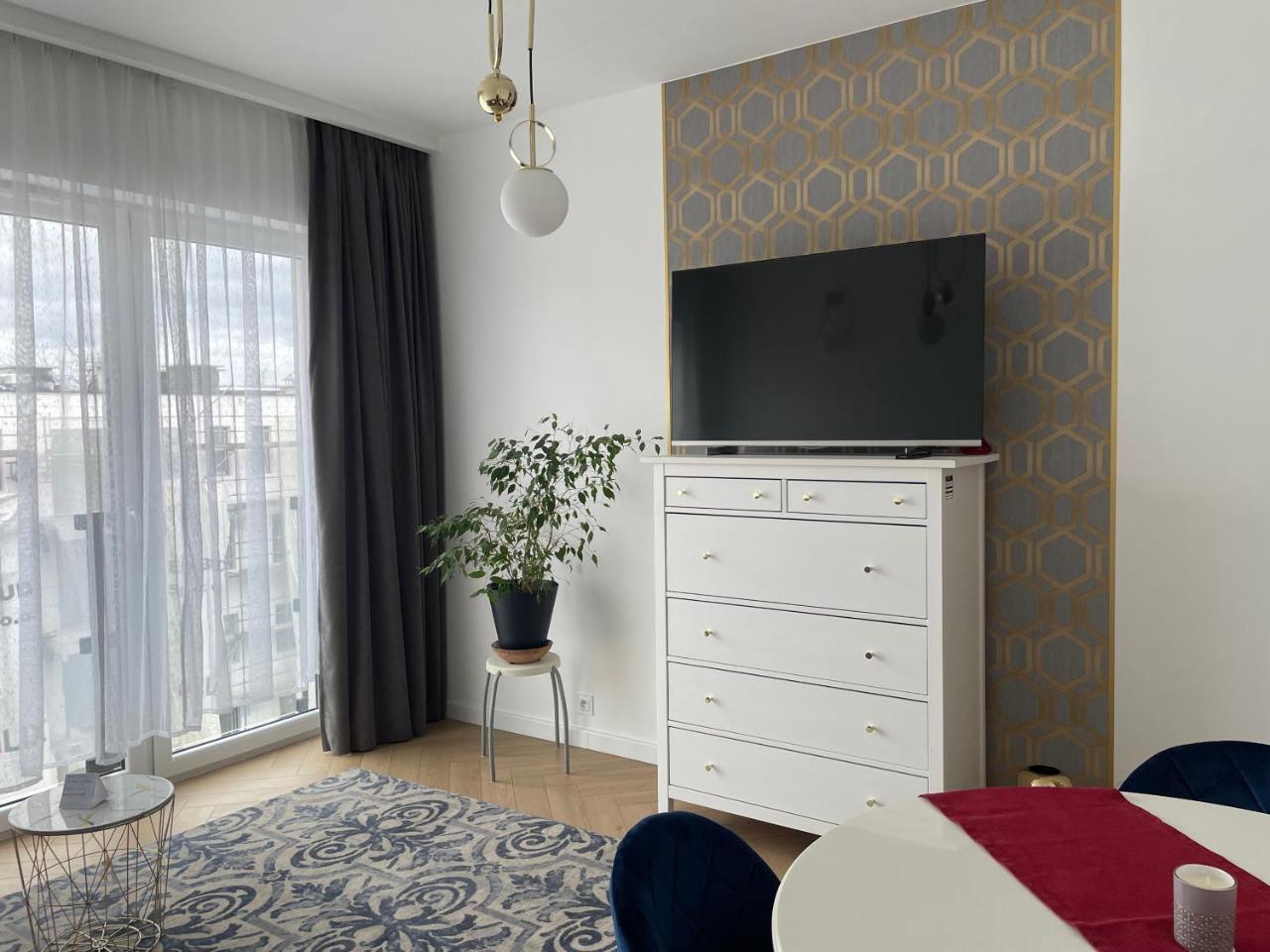 Nowy Apartment Przy Placu Szembeka
