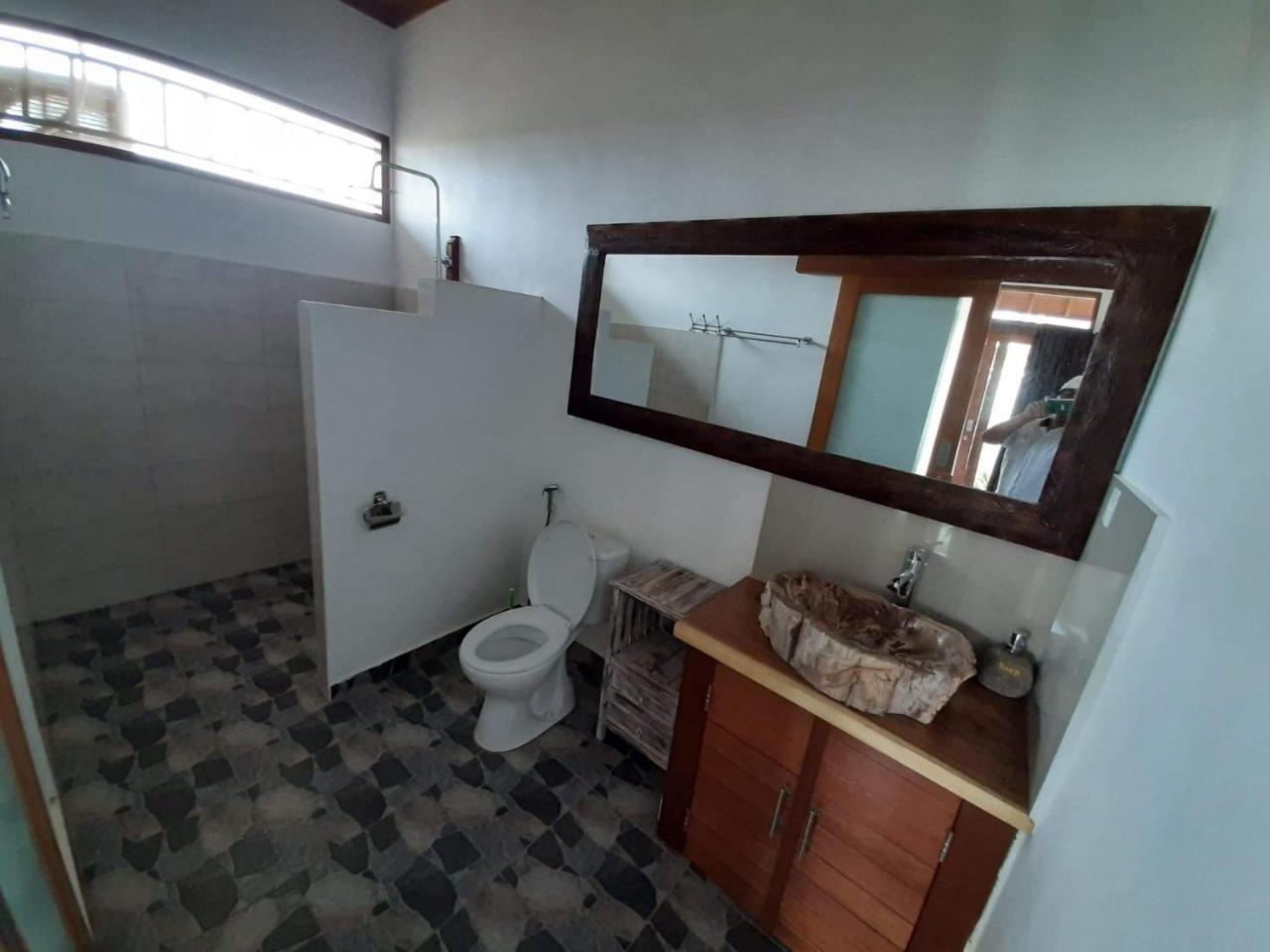 Adioga Villa 2