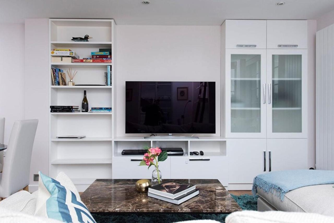Luxury And Modern Bayswater Apartment 2