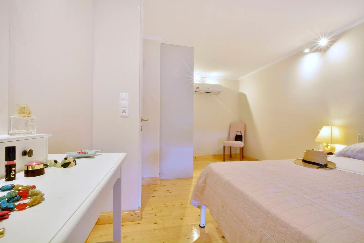 Zefyros Corfu Old Town Apartment (Adults Only)