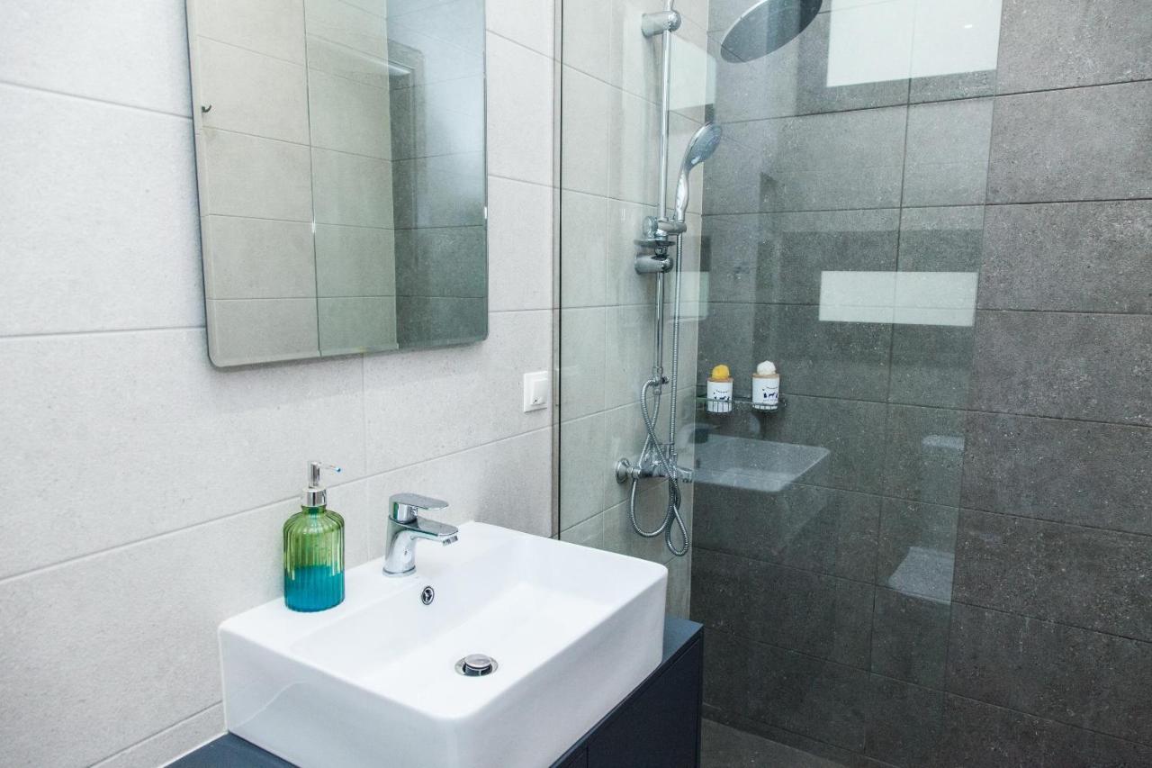 Apartments Vouliagmenis Ave 126
