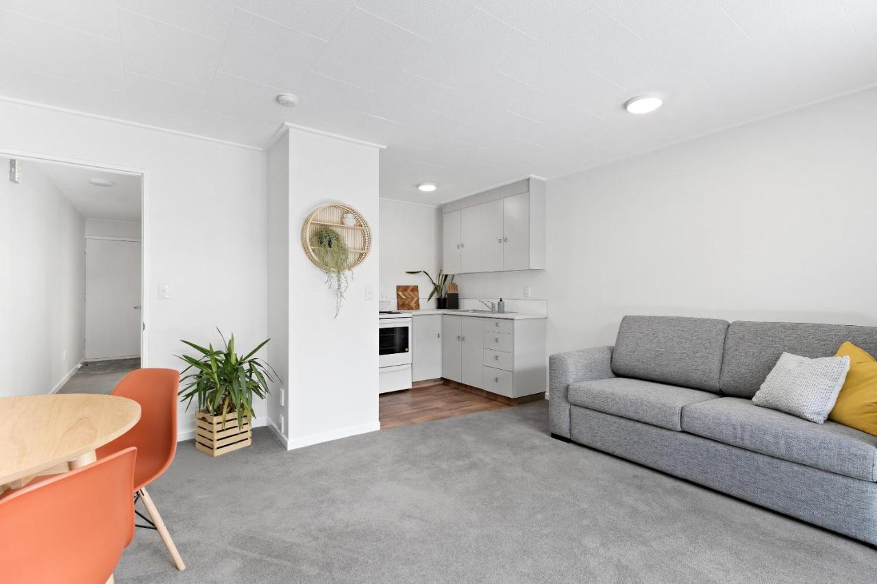 Central Town Apartment 2
