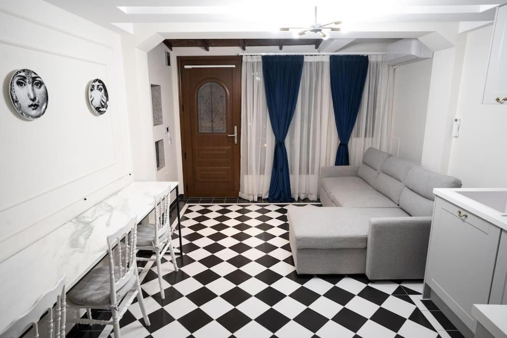 Spazio 51 2