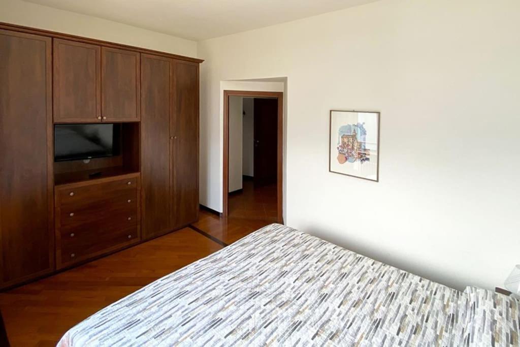 Casa Pescarino Con Vista Lago E Idromassaggio 2