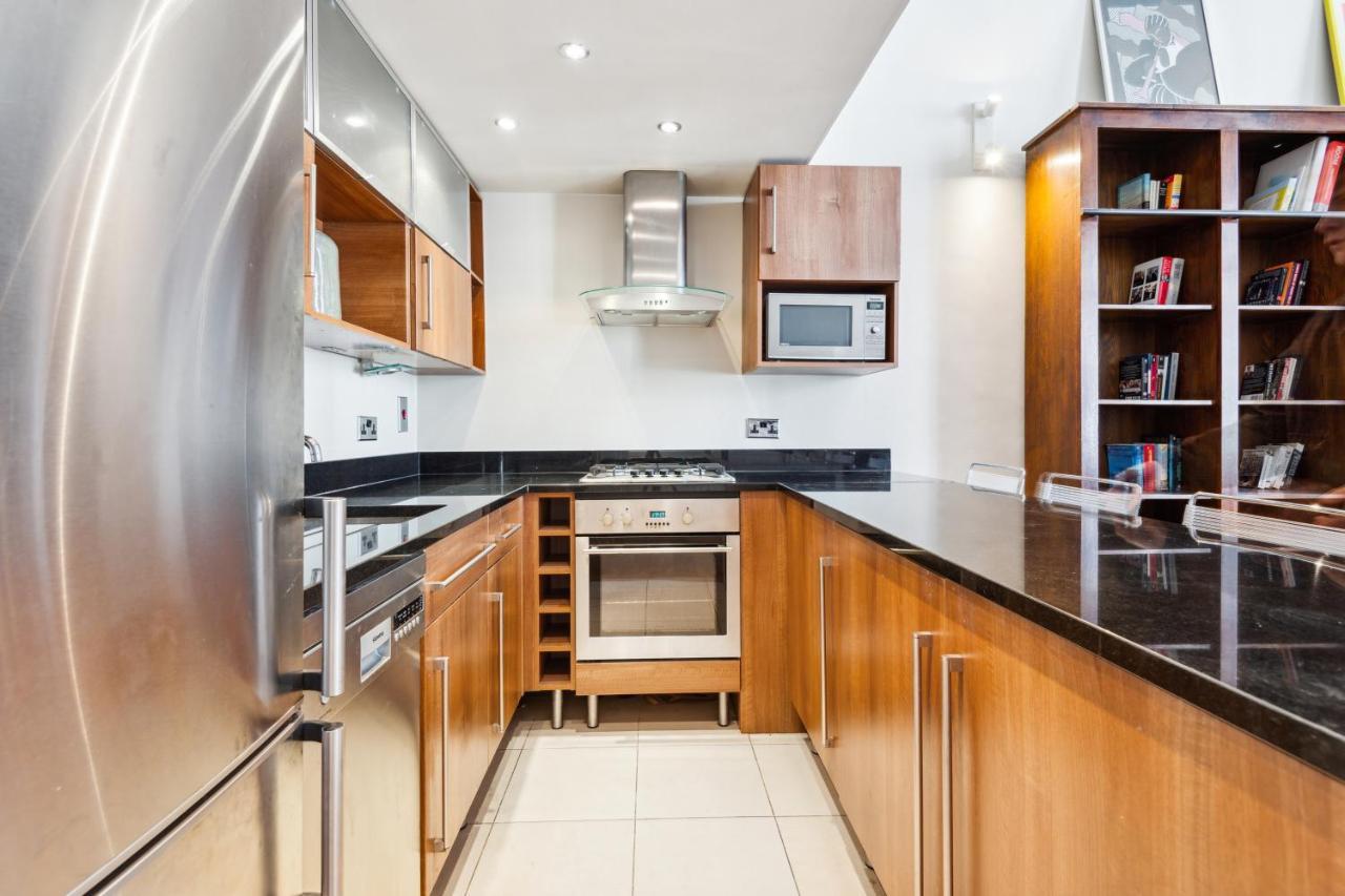 Notting Hill Glamour