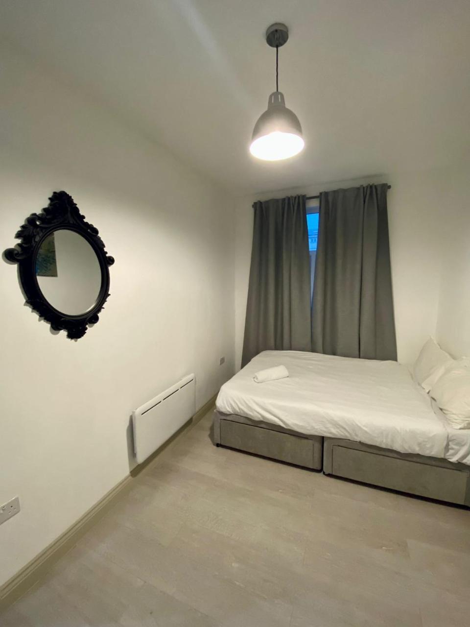 424 Edgwar Road