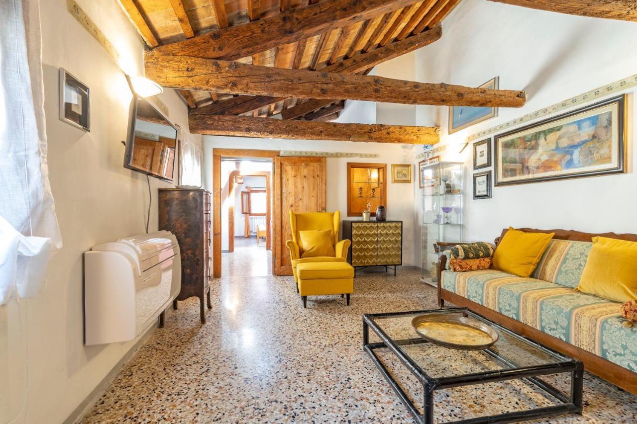 Casa Violante 1