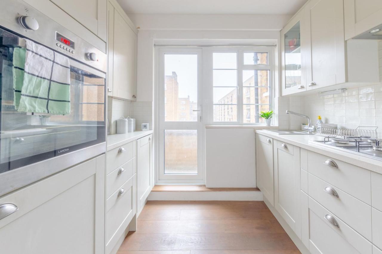 Stylish And Central 1 Bedroom Flat in Maida Vale 1