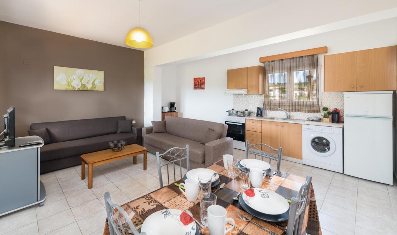 Savvas Apartment 2