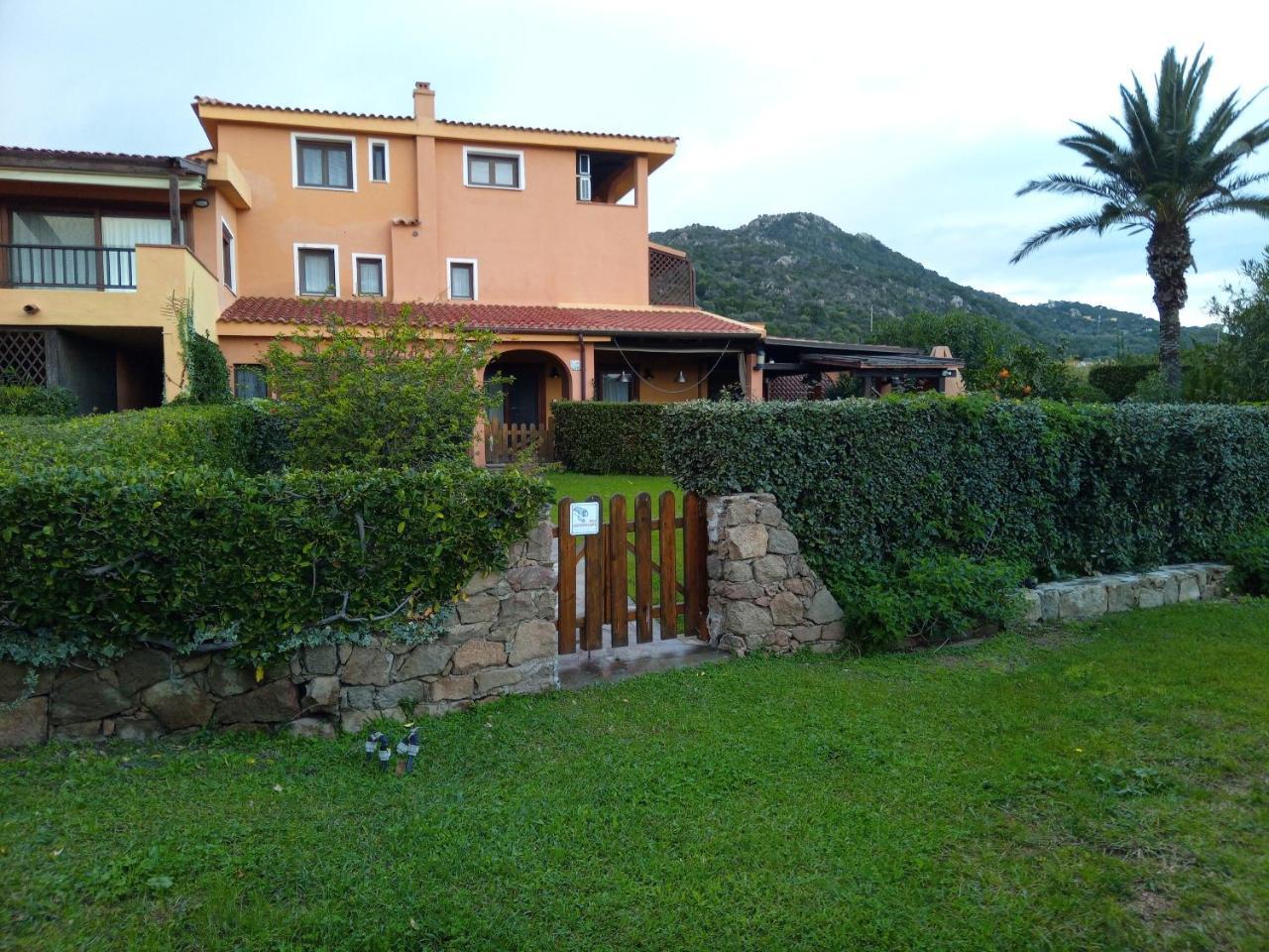 Ampio Trilocale Sul Golfo di Marinella
